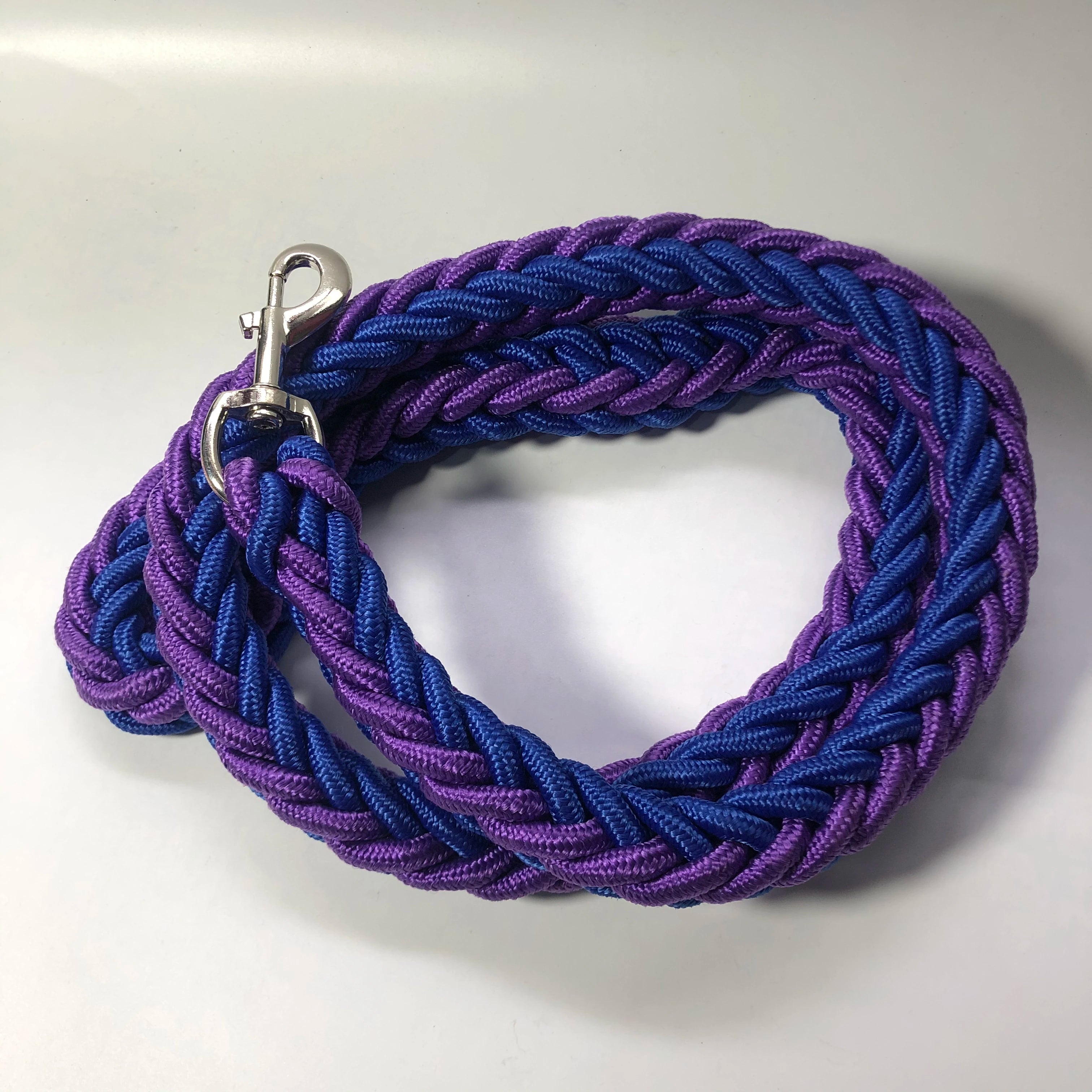 1.2M Length Large Dog Hand-knitted Leash Nylon Rope iron Buckle Pet Traction Rope For Big breed dogs Pet Traction Rope Firm